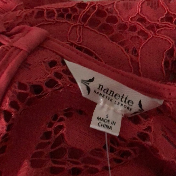 Nannete Lepore lace short sleeve tie back top - Picture 5 of 5